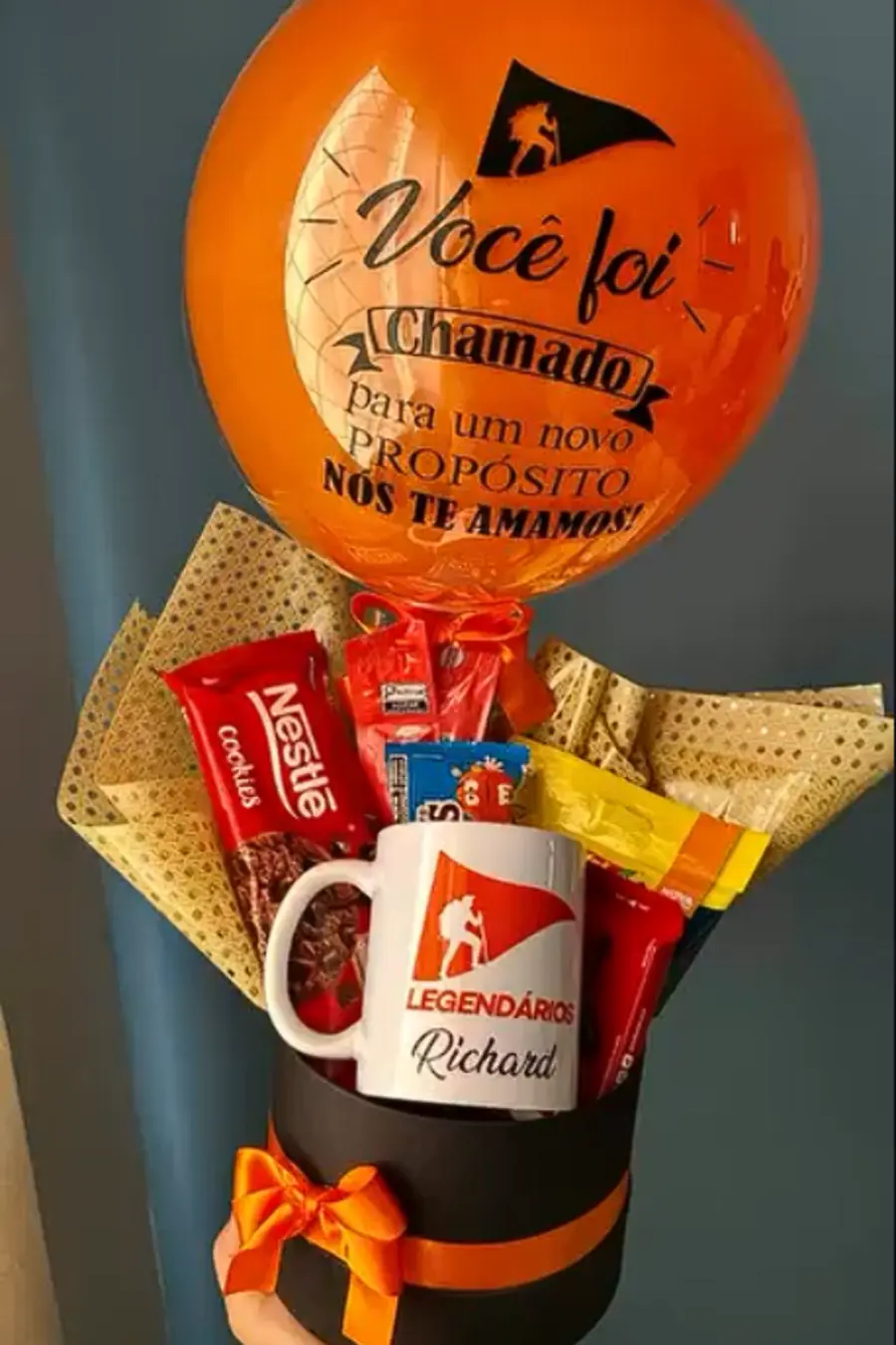 Presente divertido com chocolates